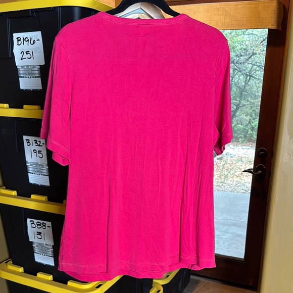 Duluth Trading Co Plus Lightweight Longtail T Short Sleeve Henley Fuchsia Sz XL - Picture 5 of 5
